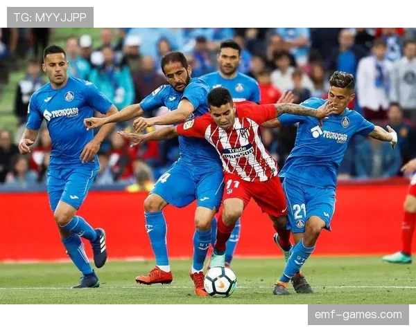 西甲新赛季格局重塑：传统豪门重组，升班马强势崛起