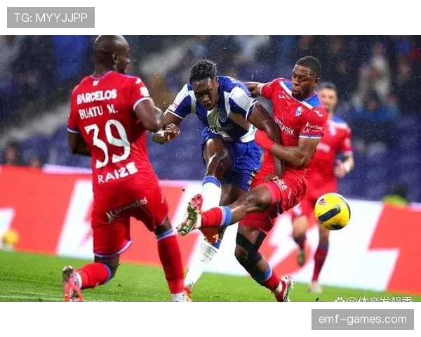 波尔图中场补强显成效,新援亮眼表现引关注 波尔图中场补强显成效,新援亮眼表现引关注