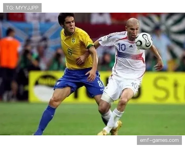 足球球星合同现状：多位顶级球员续约谈判进展与薪资走势分析