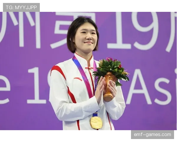 叶诗文竟然居然在比赛间隙换了双限量跑鞋，这么高调我都看傻了！